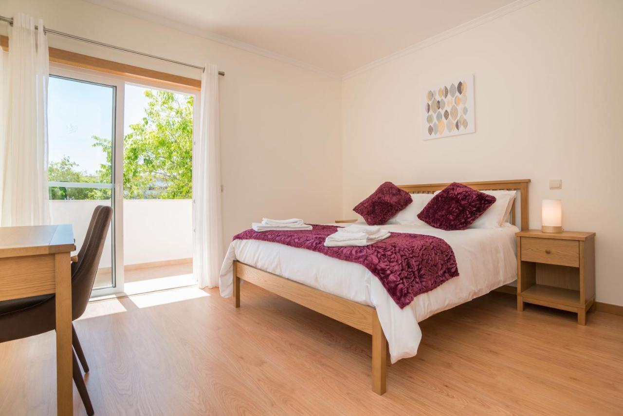 Central Modern 2 Bed Apartment Armacao De Pera Bagian luar foto