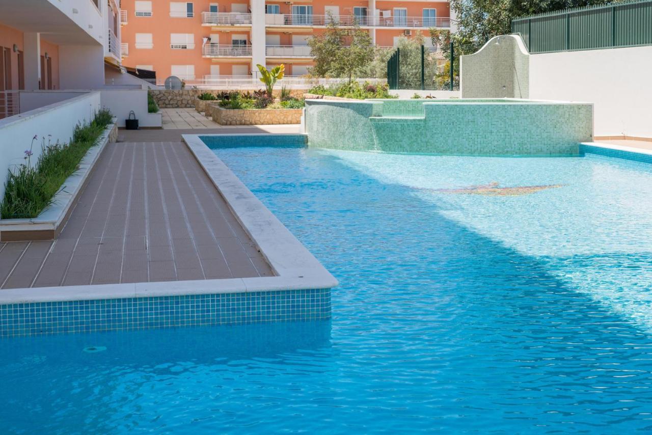 Central Modern 2 Bed Apartment Armacao De Pera Bagian luar foto