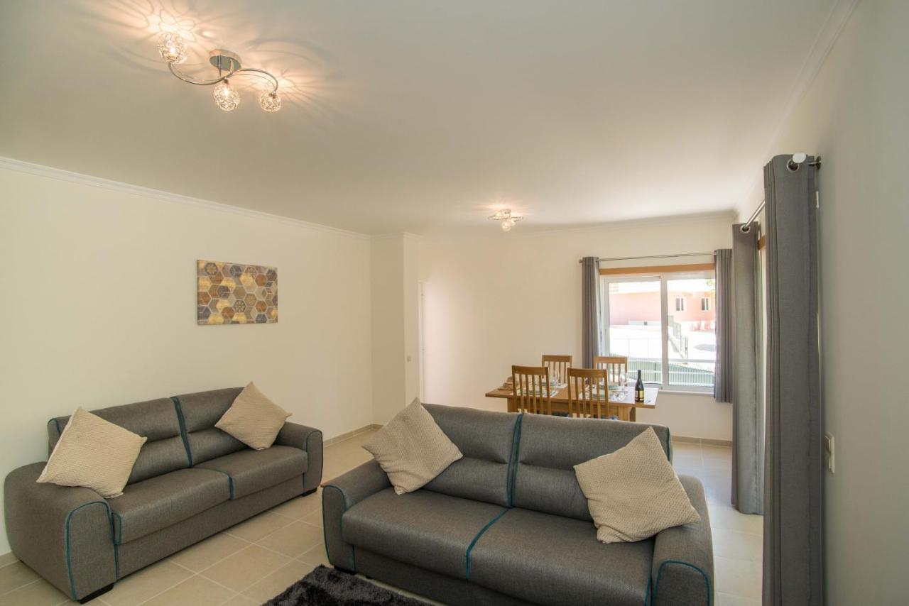 Central Modern 2 Bed Apartment Armacao De Pera Bagian luar foto